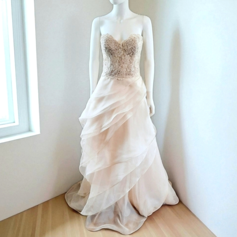 REEM ACRA She's In Love Strapless Lace Silk Organza Tiered Ecru Wedding Gown 8